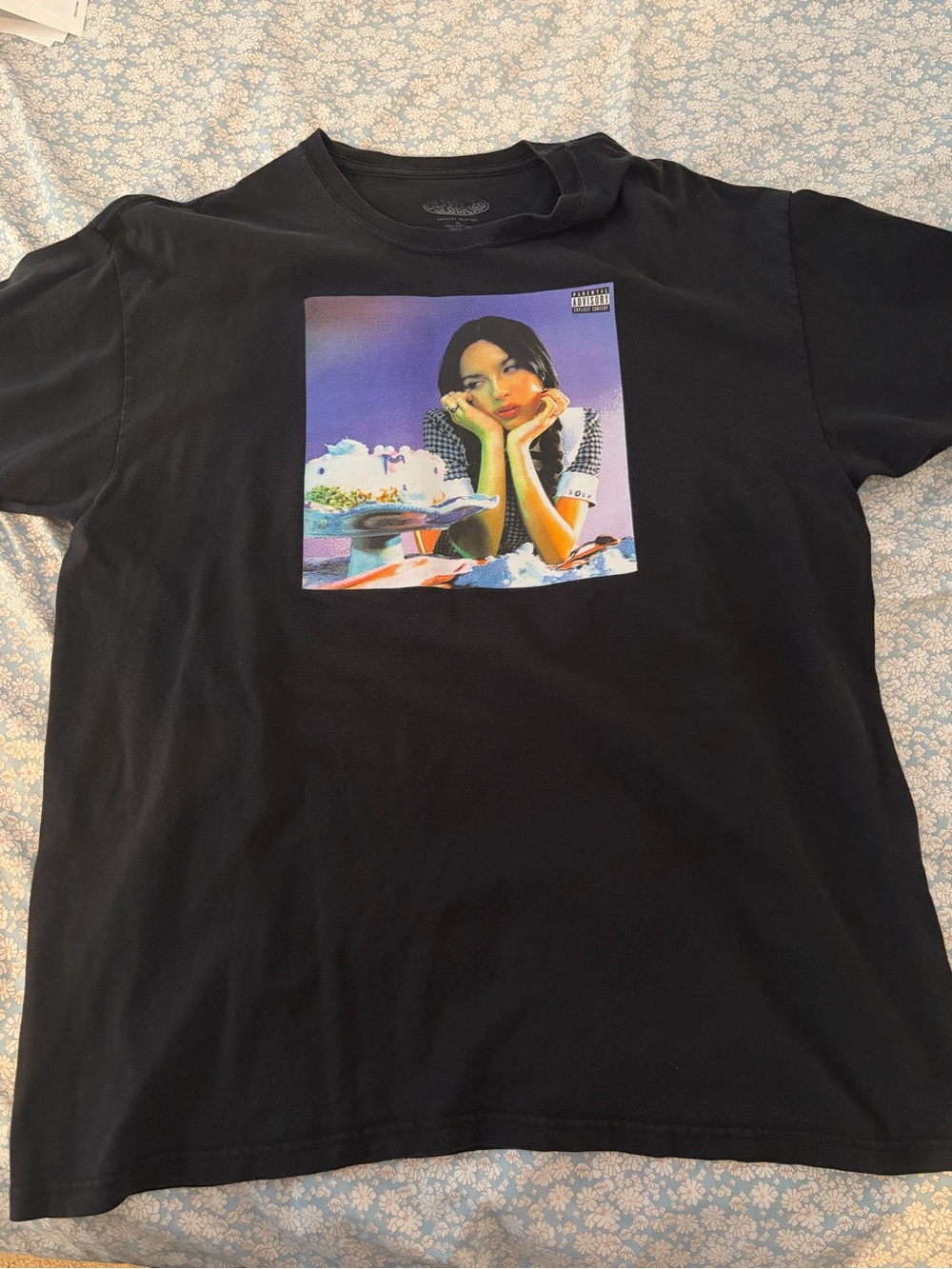 Olivia Rodrigo women’s graphic tee